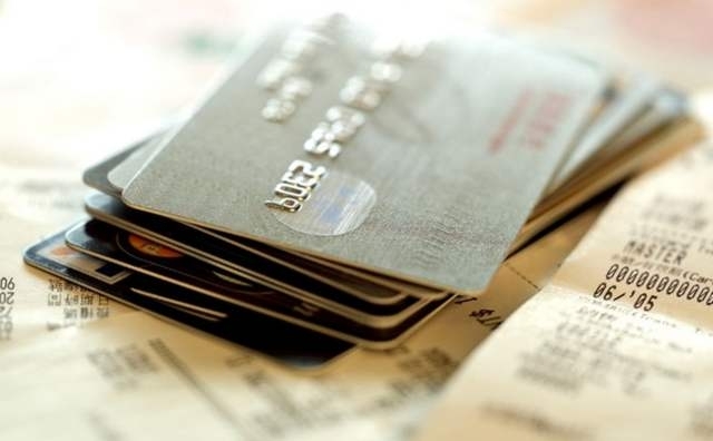 信用卡逾期怎么协商停息分期？看看这些建议