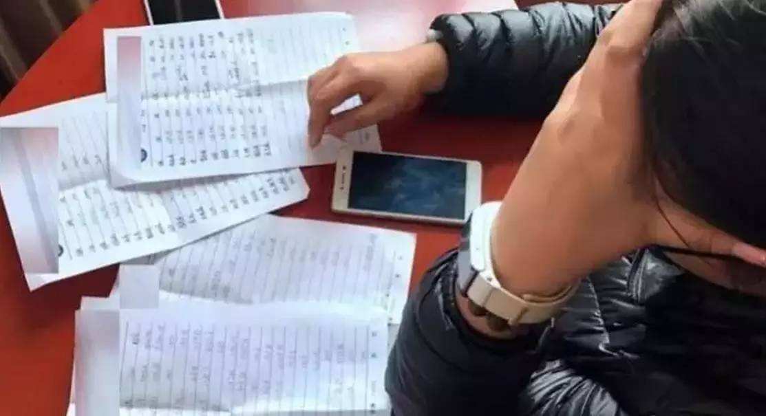 拆东墙补西墙,大学校园缘何成了网贷“收割场”?