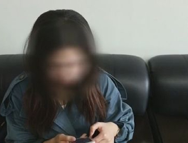 22岁女孩欠3000元网贷不还，被强制执行，母亲：谁借的钱让谁去还
