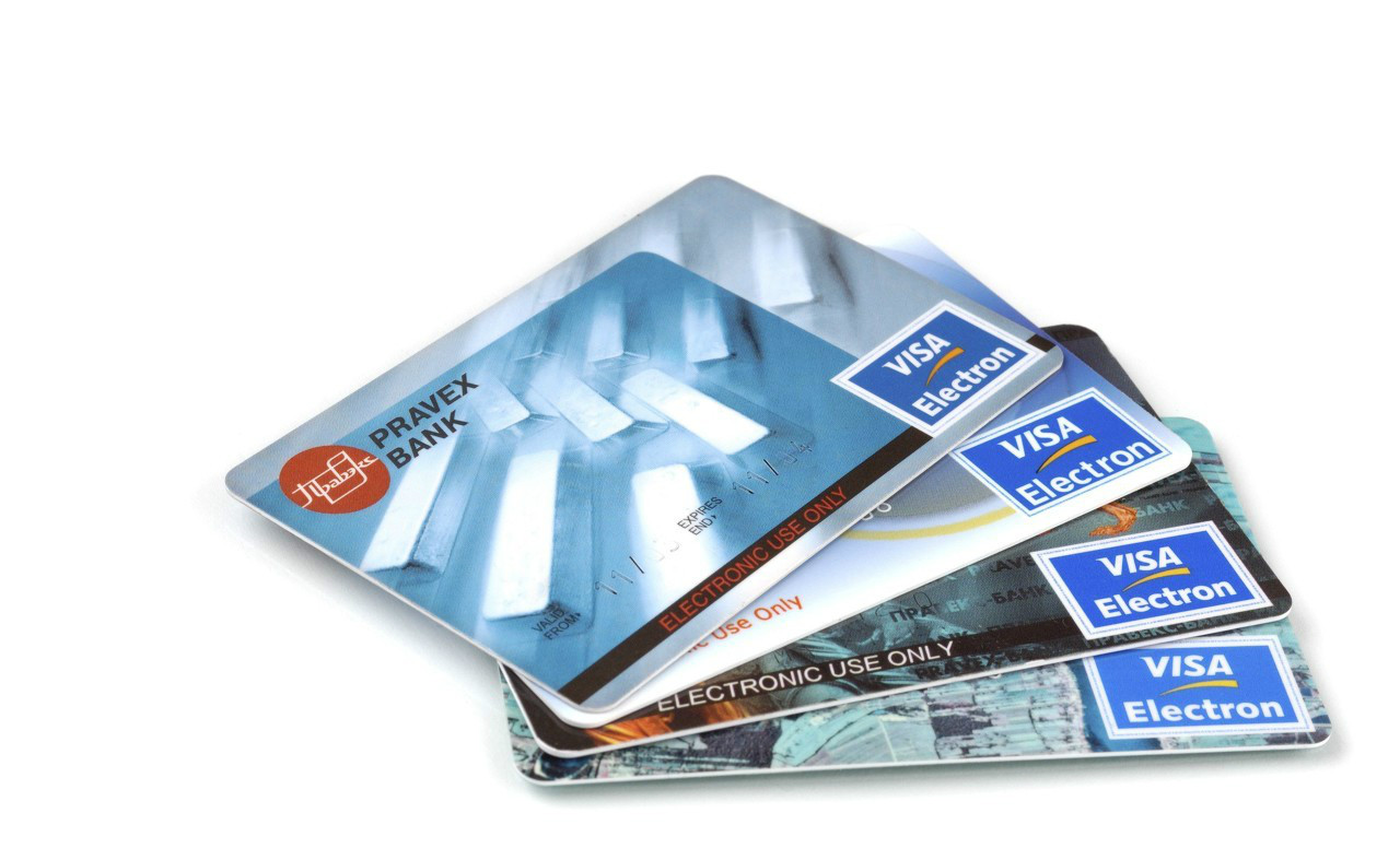信用卡逾期后，怎么跟银行申请“停息挂账”？需要注意什么？