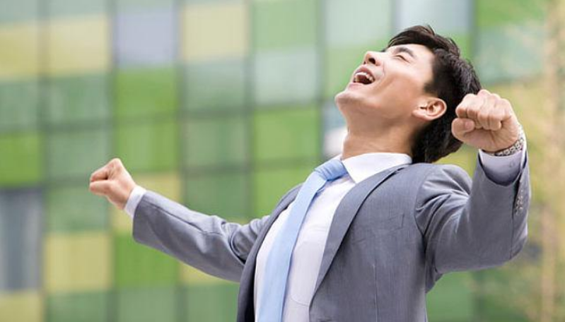 分期乐逾期一天会怎样？逾期多久打电话？