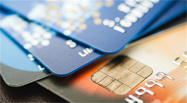 1次信用卡逾期能办房贷征信吗