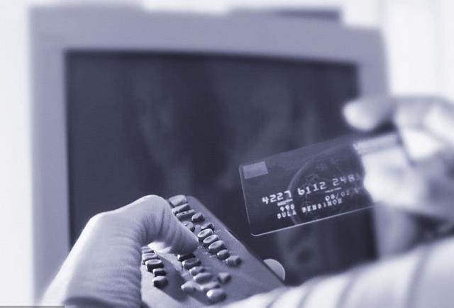 如果征信有逾期记录，还能申请信用卡吗？