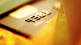 负债累累只有先不还才能彻底还完