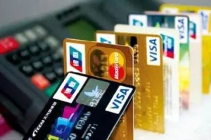信用卡逾期多久会被停卡冻结额度，逾期被冻结多久能恢复？