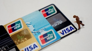 坐牢了信用卡逾期怎么办？