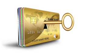 信用卡逾期，导致债务危机的注意了