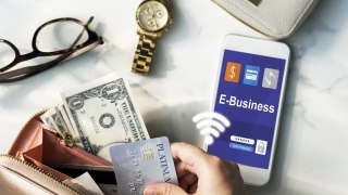 正确面对信用卡逾期，别再让你的钱打水漂