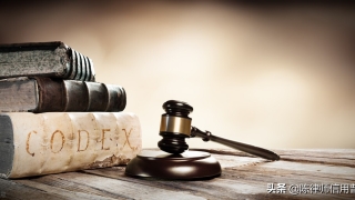 法院新判：多种的信用卡逾期违约金，可不还 多地区法院判决确认