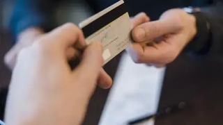 信用卡逾期征信多久会消除？信用卡逾期怎么办