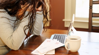 信用卡逾期银行上门了怎么办？别慌，有办法处理