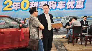 车贷信用卡还完（车贷信用卡逾期多久之内没事）