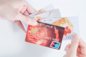 武汉贷款信用卡逾期了还能成功申请下来银行贷款吗？