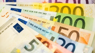 信用卡额度5万逾期3个月，突然收到了邮寄来的传票，我要怎么做？