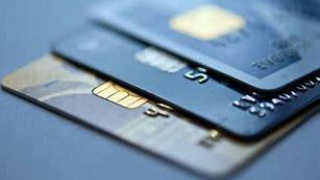 平安信用卡逾期多久会坐牢，平安信用卡能协商还款吗