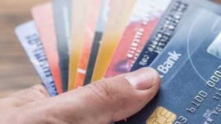 信用卡逾期，怎么还款对个人最划算？这三种情况要区别对待