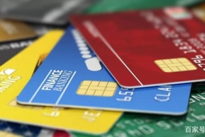 信用卡逾期逃避有用么，如何正确面对